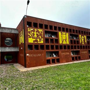 Sabato l'inaugurazione dei murales della scuola Bursi